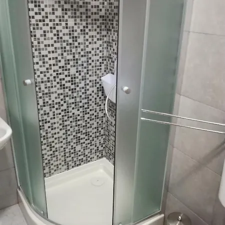 Olivia Apartman Póla